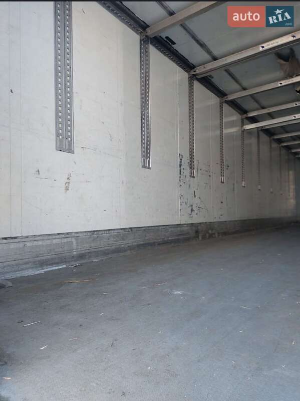 Рефрижератор Schmitz Cargobull Cargobull 2011 в Виннице