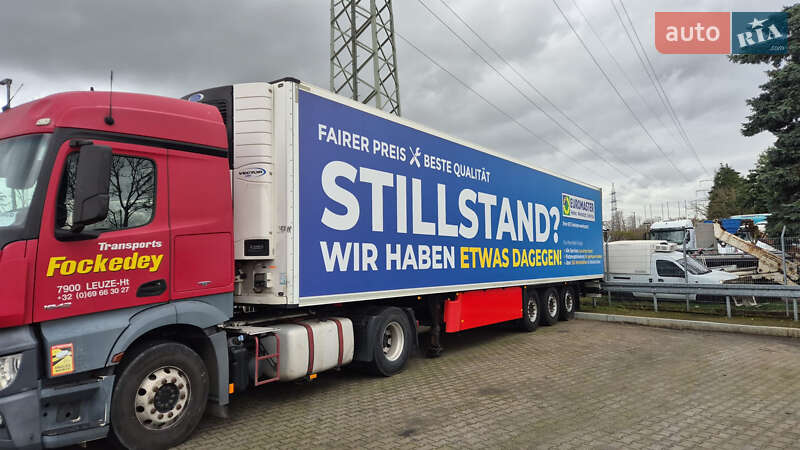 Рефрижератор полуприцеп Schmitz Cargobull Cargobull 2015 в Черновцах