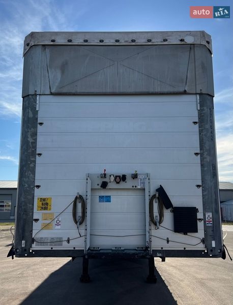 Тентованный борт (штора) - полуприцеп Schmitz Cargobull Cargobull 2017 в Луцке