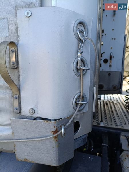 Тентованный борт (штора) - полуприцеп Schmitz Cargobull Cargobull 2010 в Луцке