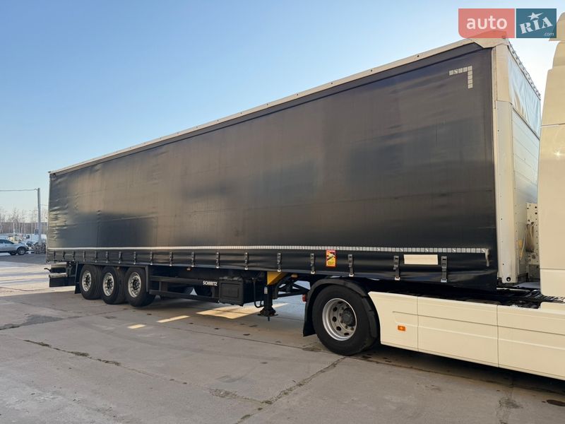 Тентованный борт (штора) - полуприцеп Schmitz Cargobull Cargobull 2013 в Львове