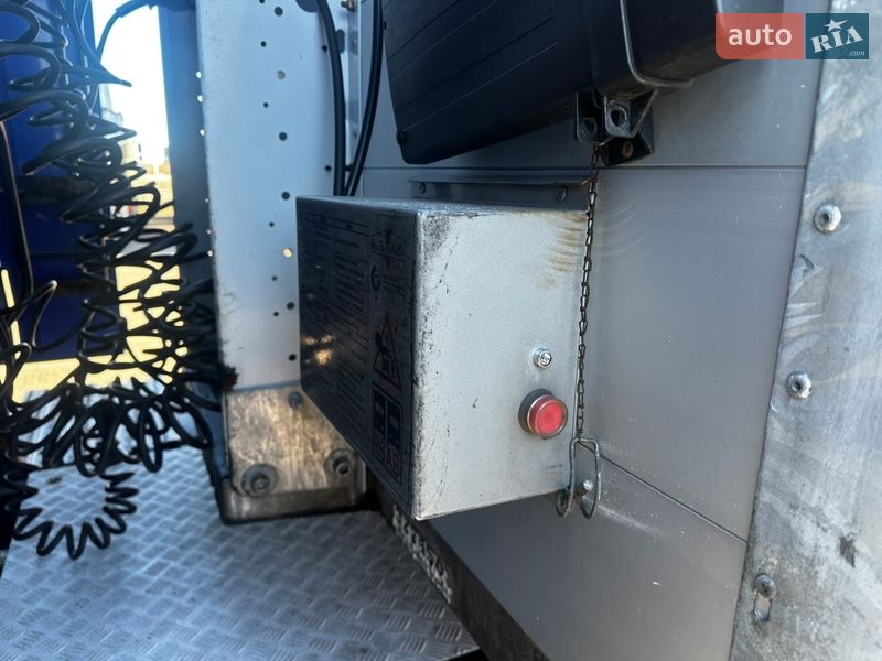 Тентованный борт (штора) - полуприцеп Schmitz Cargobull Cargobull 2017 в Умани