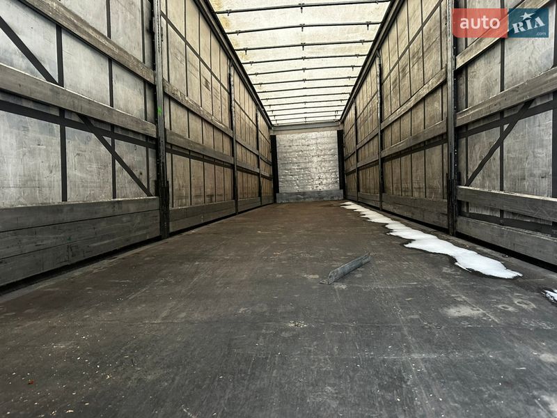 Тентованный борт (штора) - полуприцеп Schmitz Cargobull Cargobull 2015 в Умани