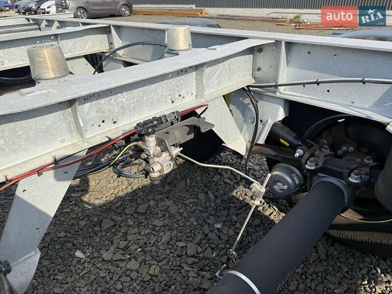 Контейнеровоз Schmitz Cargobull Gotha 2014 в Луцке