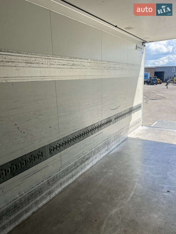 Рефрижератор Schmitz Cargobull KO 2005 в Луцьку