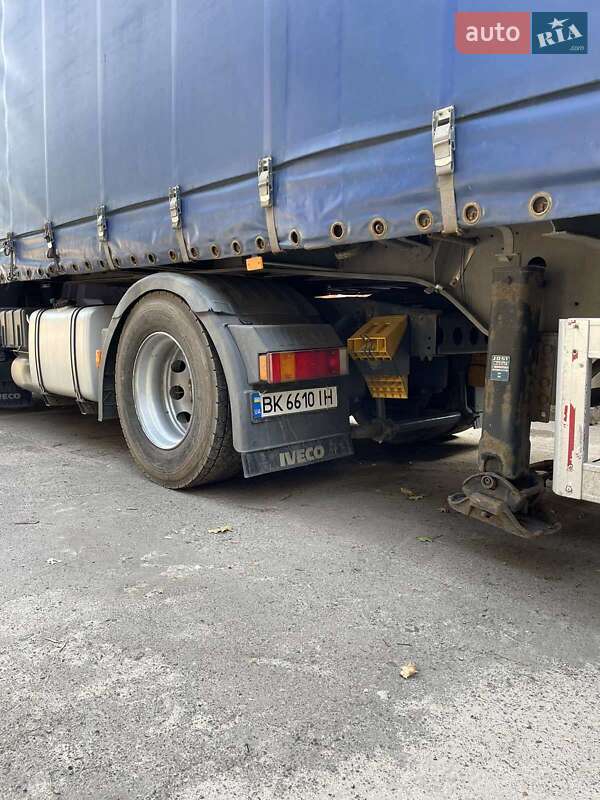 Тентованный борт (штора) - полуприцеп Schmitz Cargobull S01 2002 в Березному