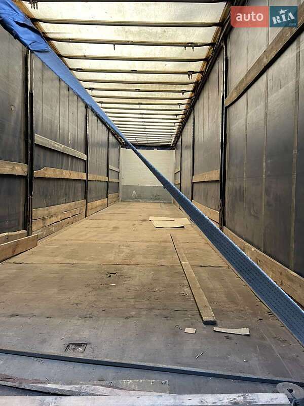 Тентованный борт (штора) - полуприцеп Schmitz Cargobull S01 2002 в Березному