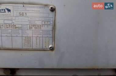 Борт Schmitz Cargobull S01 2003 в Львові