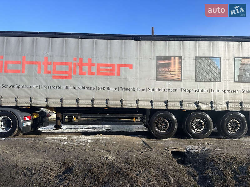 Тентований борт (штора) - напівпричіп Schmitz Cargobull S01 2005 в Надвірній