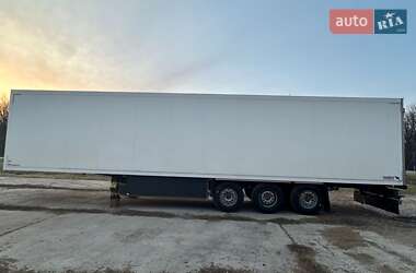Рефрижератор напівпричіп Schmitz Cargobull S01 2000 в 