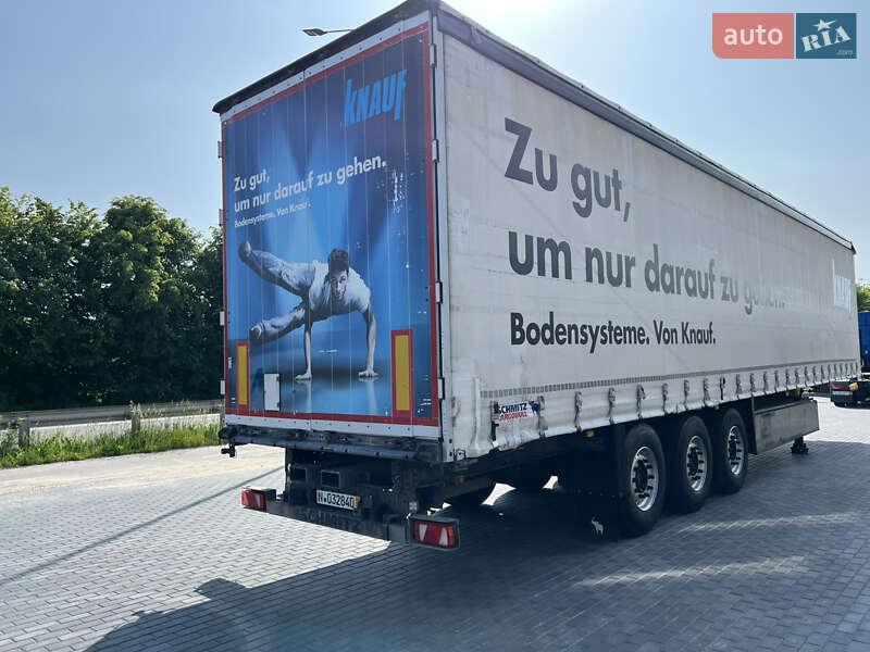 Тентований борт (штора) - напівпричіп Schmitz Cargobull S01 2011 в Вінниці