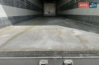 Рефрижератор полуприцеп Schmitz Cargobull S01 2012 в 