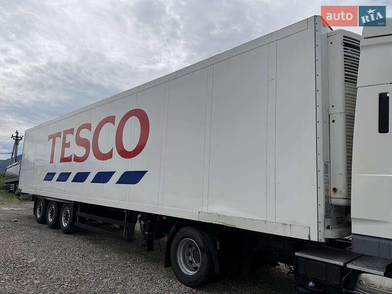 Рефрижератор напівпричіп Schmitz Cargobull S01 2006 в Тячеві