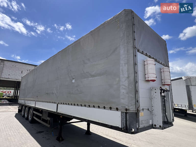 Тентований борт (штора) - напівпричіп Schmitz Cargobull S01 2011 в Тячеві