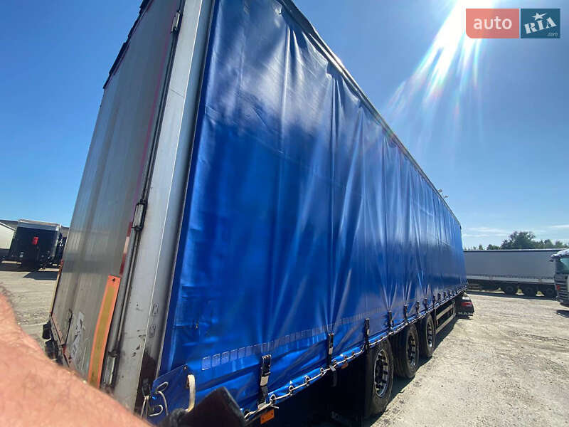 Тентованный борт (штора) - полуприцеп Schmitz Cargobull S01 2007 в Ковеле