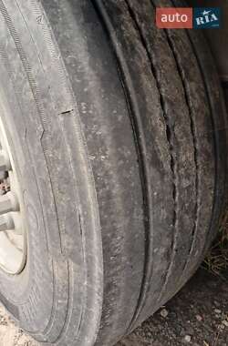 Бортовой полуприцеп Schmitz Cargobull S01 2007 в 