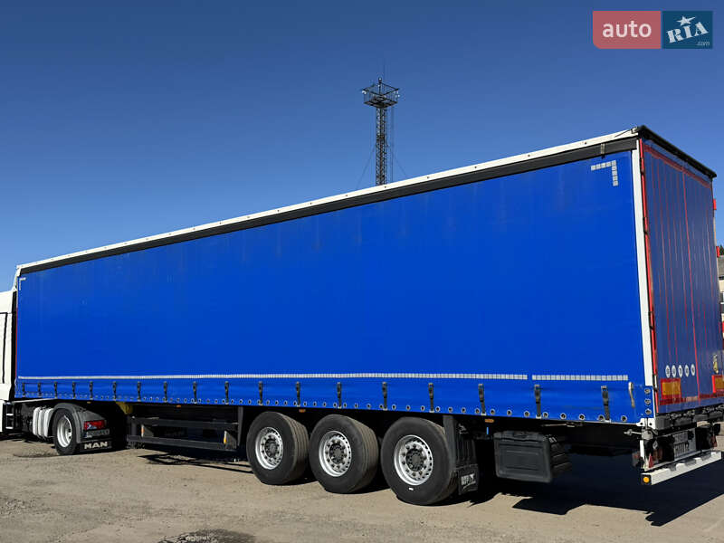 Schmitz Cargobull S01 2011