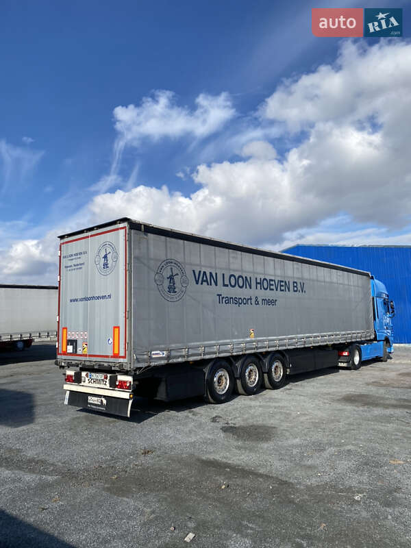 Schmitz Cargobull S01 2012