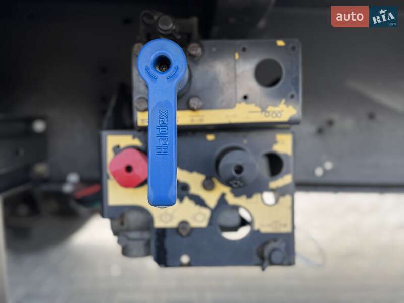 Тентованный борт (штора) - полуприцеп Schmitz Cargobull S01 2007 в Ужгороде