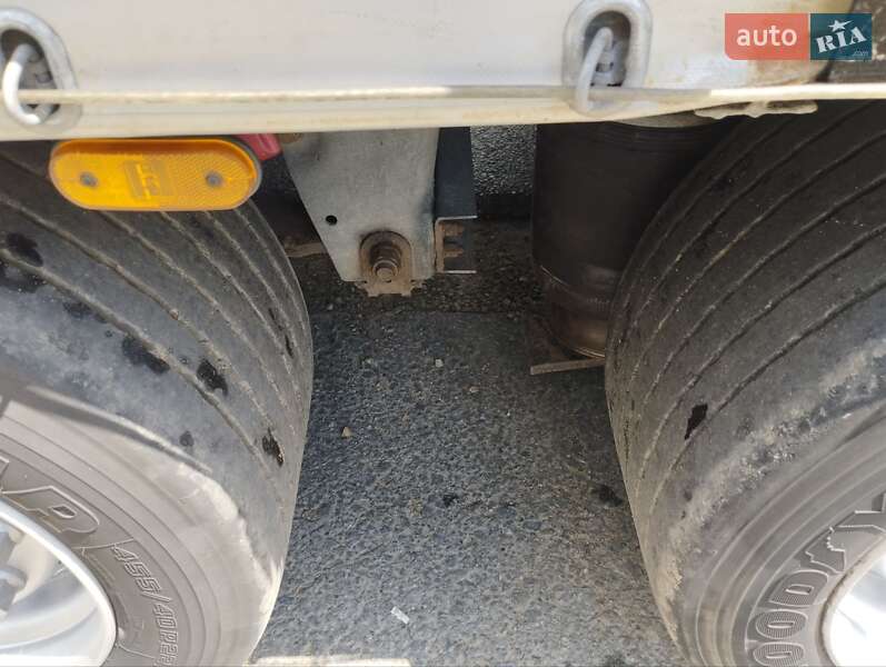 Тентованный борт (штора) - полуприцеп Schmitz Cargobull S01 2009 в Долине