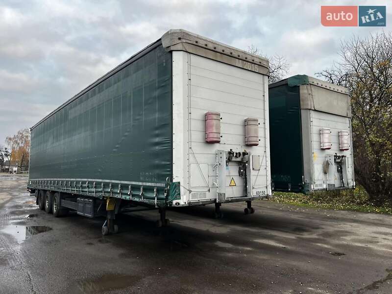 Платформа полуприцеп Schmitz Cargobull S01 2011 в Луцке