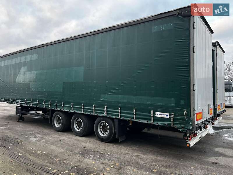 Платформа полуприцеп Schmitz Cargobull S01 2011 в Луцке