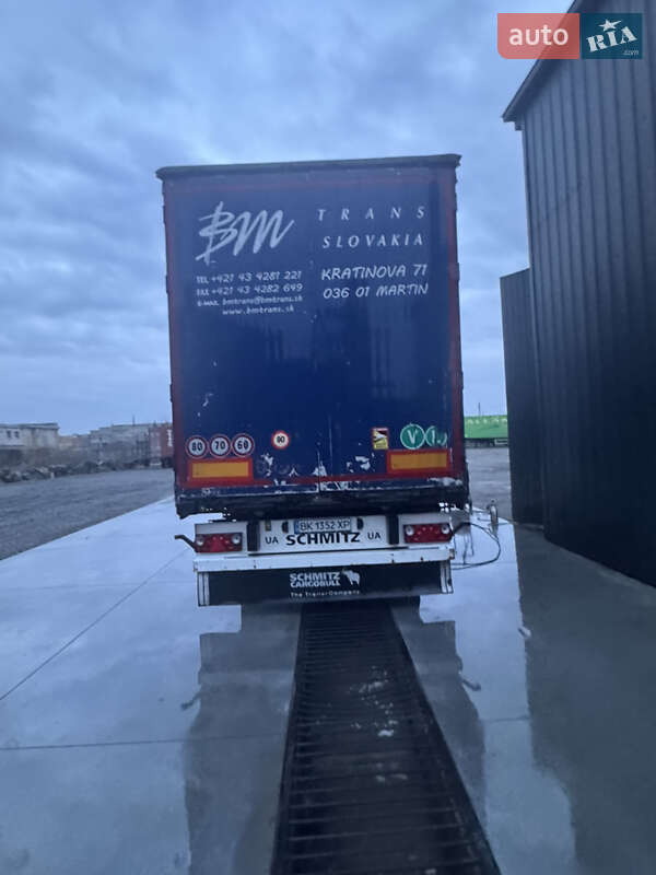 Тентований борт (штора) - напівпричіп Schmitz Cargobull S01 2011 в Рівному