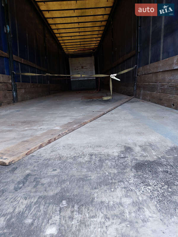 Платформа полуприцеп Schmitz Cargobull S01 2003 в Баштанке