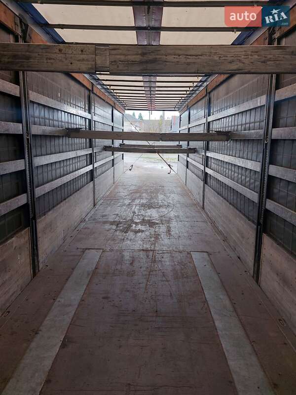 Бортовий напівпричіп Schmitz Cargobull S01 2010 в Сарнах фото 3 Бортовий напівпричіп Schmitz Cargobull S01 2010 в Сарнах