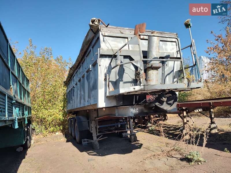 Самосвал полуприцеп Schmitz Cargobull S3 1994 в Глухове