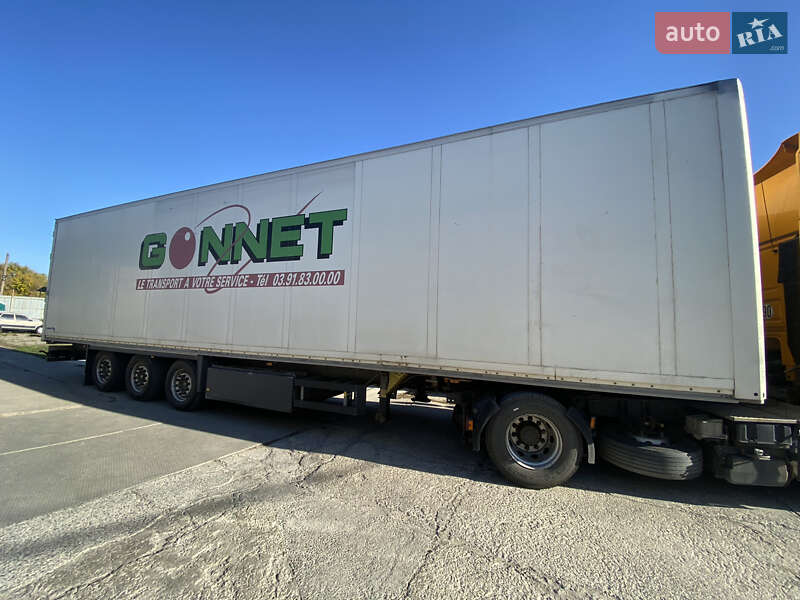 Ізотермічна будка Schmitz Cargobull S3 2011 в Запоріжжі