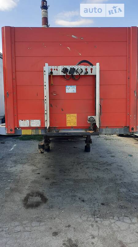 Платформа полуприцеп Schmitz Cargobull SAF 1999 в Днепре