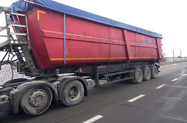 Самоскид напівпричіп Schmitz Cargobull SAF 2013 в Миколаєві