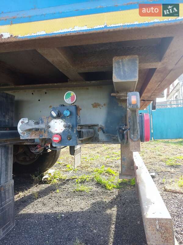 Контейнеровоз Schmitz Cargobull SAF 2002 в Любаре