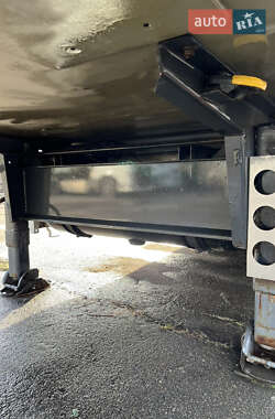 Рефрижератор полуприцеп Schmitz Cargobull SAF 2005 в Хмельницком