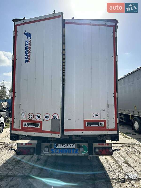 Бортовой полуприцеп Schmitz Cargobull SAF 2012 в 
