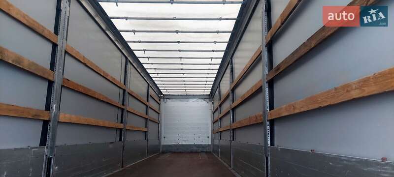 Тентованный борт (штора) - полуприцеп Schmitz Cargobull SAF 2013 в Виннице