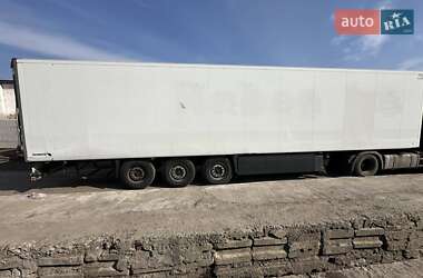 Рефрижератор полуприцеп Schmitz Cargobull SAF 2011 в 