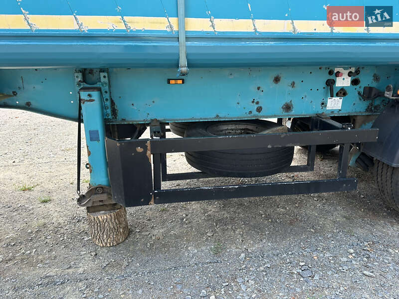 Самосвал полуприцеп Schmitz Cargobull SAF 2007 в Умани