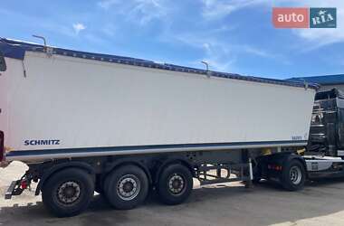 Самосвал полуприцеп Schmitz Cargobull SAF 2008 в 
