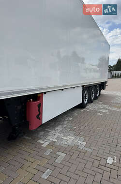 Рефрижератор напівпричіп Schmitz Cargobull SAF 2013 в 