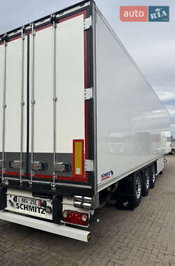 Рефрижератор полуприцеп Schmitz Cargobull SAF 2013 в 