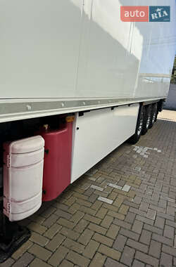 Рефрижератор полуприцеп Schmitz Cargobull SAF 2013 в 