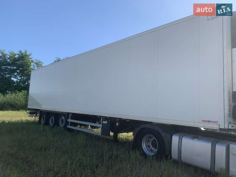 Рефрижератор полуприцеп Schmitz Cargobull SAF 2012 в Виннице фото 7 Рефрижератор полуприцеп Schmitz Cargobull SAF 2012 в Виннице