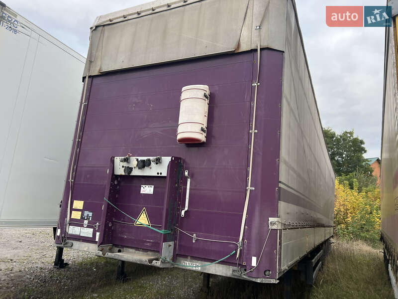 Тентований борт (штора) - напівпричіп Schmitz Cargobull SAF 2011 в Вінниці