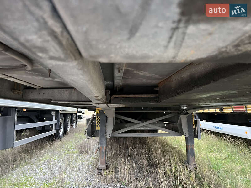 Тентований борт (штора) - напівпричіп Schmitz Cargobull SAF 2011 в Вінниці