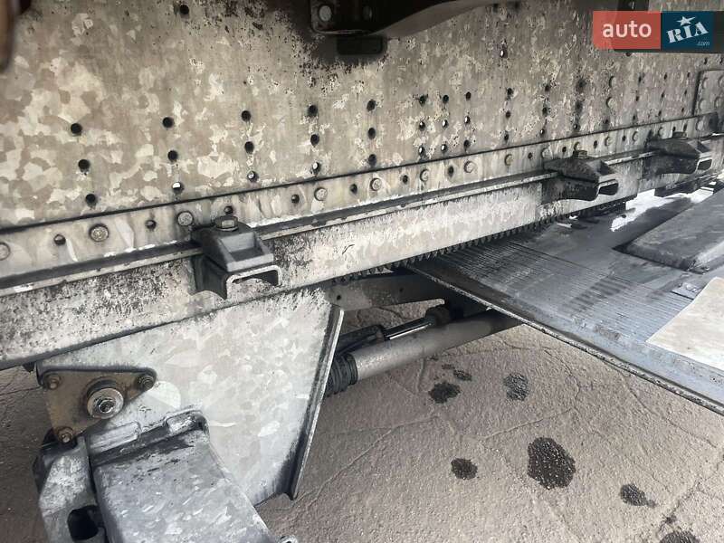 Тентованный борт (штора) - полуприцеп Schmitz Cargobull SAF 2015 в Виннице фото 24 Тентованный борт (штора) - полуприцеп Schmitz Cargobull SAF 2015 в Виннице