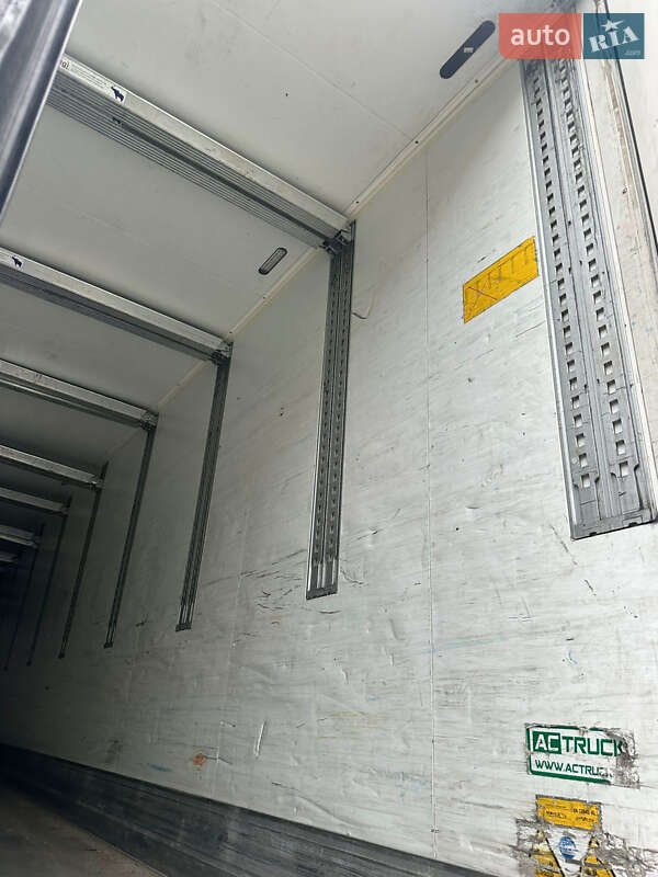 Рефрижератор напівпричіп Schmitz Cargobull SAF 2011 в Самборі фото 6 Рефрижератор напівпричіп Schmitz Cargobull SAF 2011 в Самборі