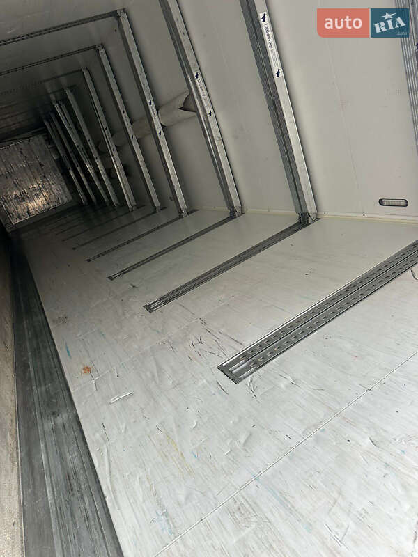 Рефрижератор напівпричіп Schmitz Cargobull SAF 2011 в Самборі фото 13 Рефрижератор напівпричіп Schmitz Cargobull SAF 2011 в Самборі