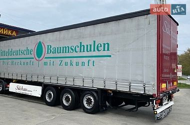 Бортовий напівпричіп Schmitz Cargobull SAF 2015 в Чернівцях